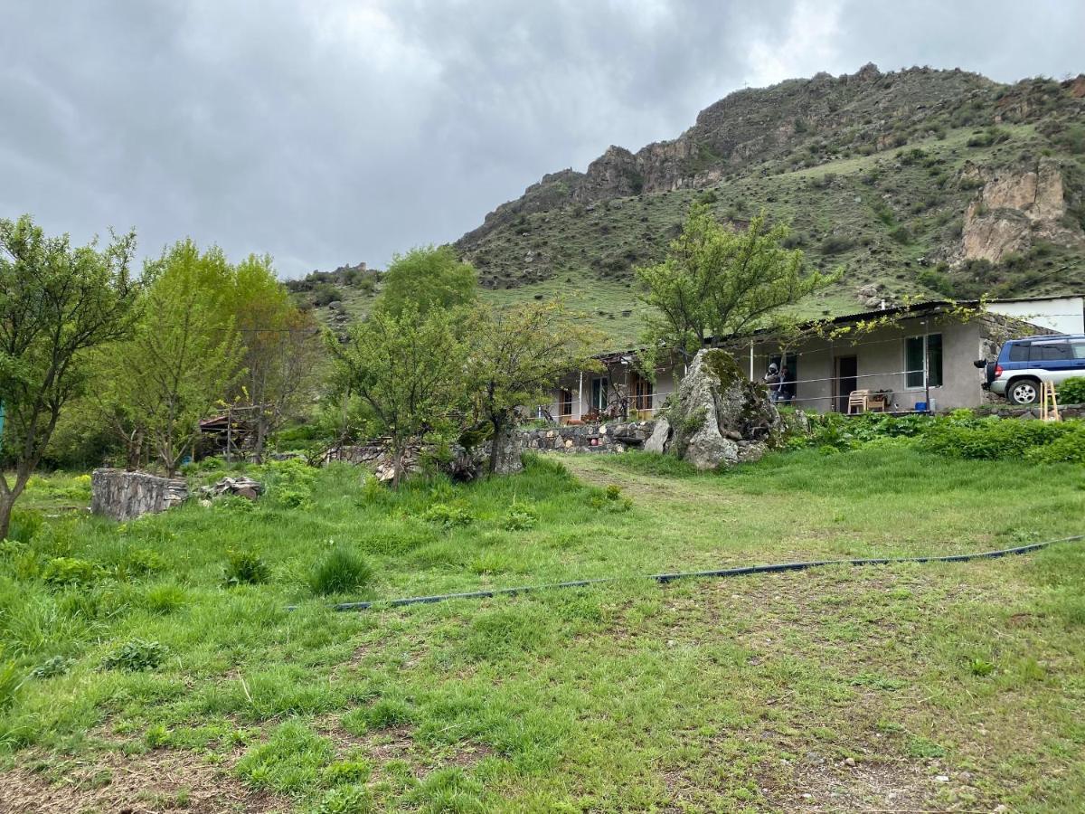 Tirebi Farmhouse Vardzia  Luaran gambar